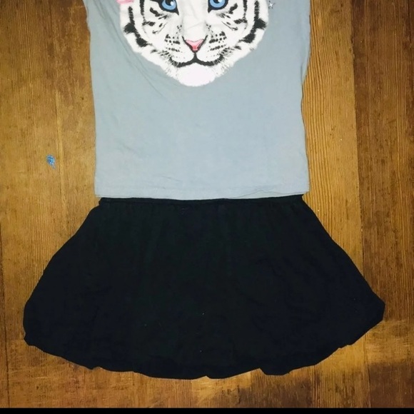 🌸 🐅 Girls Tiger Outfit 🐅 🌸 - Picture 4 of 6